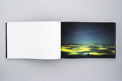 Titel: Fluoreszierende Nebelmeere; Inventarnummer: P-61